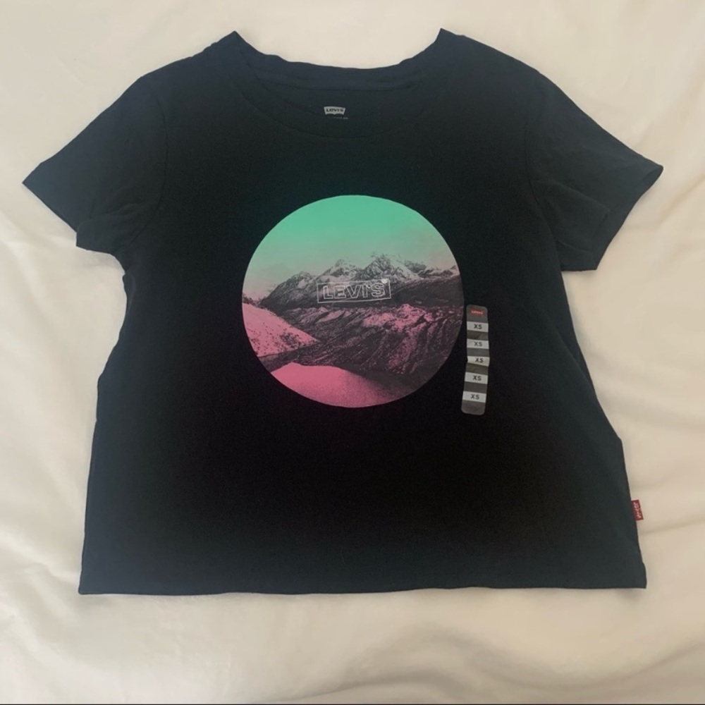 Levi’s Graphic T-Shirt